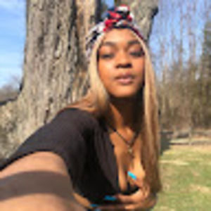 Meet your Posher, Shayla